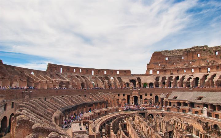 Paulus het homself voor Caesar verdedig, of het hy? Wat het met Paulus gebeur toe hy in rome aangekom het?
